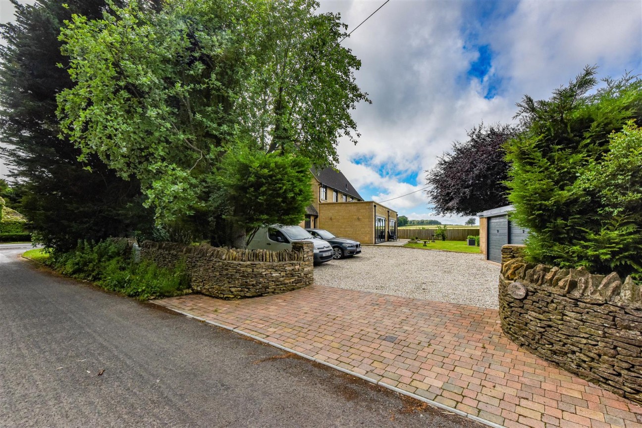 Kingscote, Tetbury