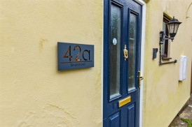 Silver Street, Dursley