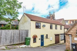 Silver Street, Dursley