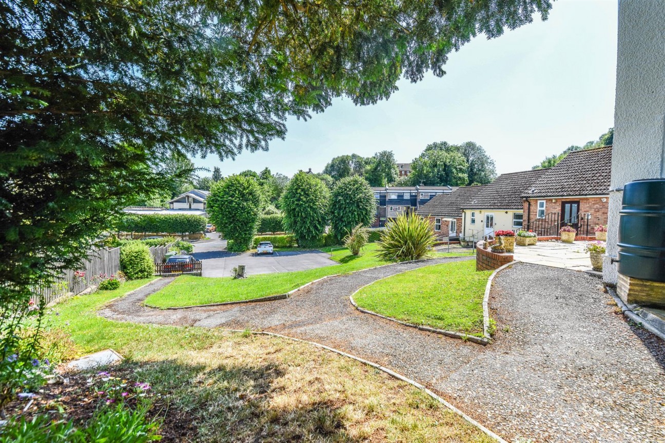 Flat 4, 12 May Lane, Dursley