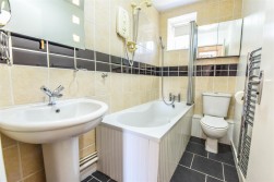 Flat 4, 12 May Lane, Dursley