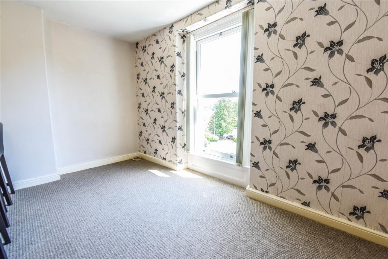Flat 4, 12 May Lane, Dursley