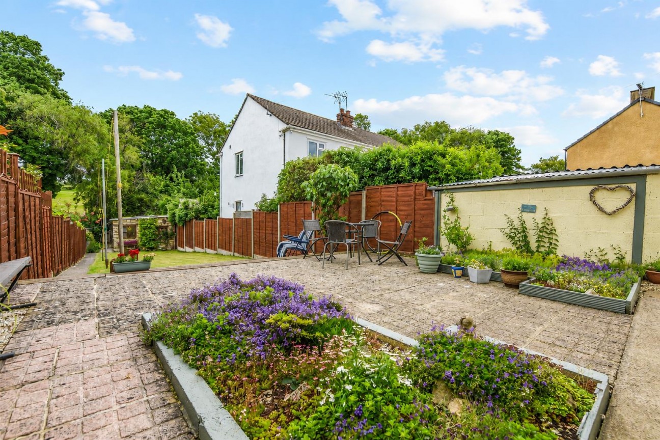 Rowley, Cam, Dursley