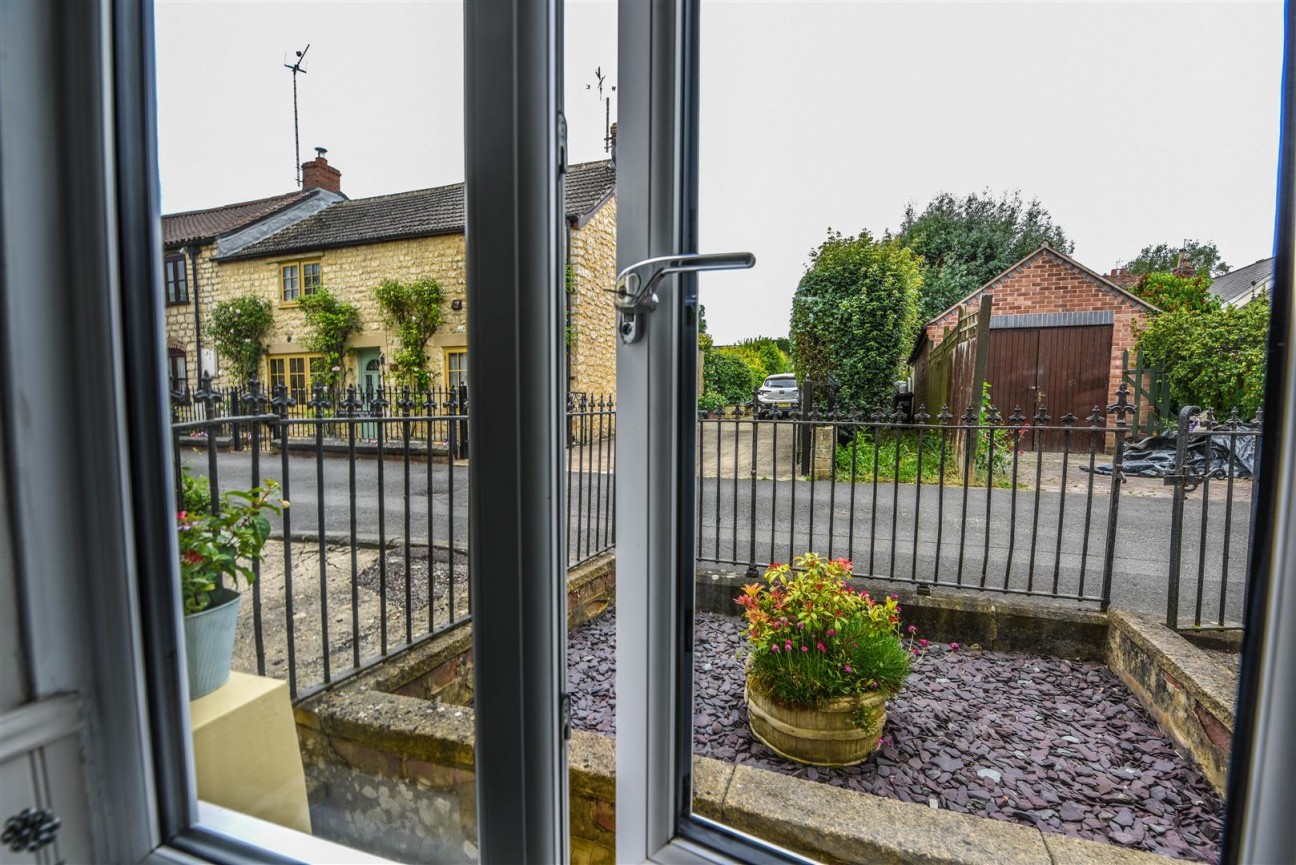 Rowley, Cam, Dursley