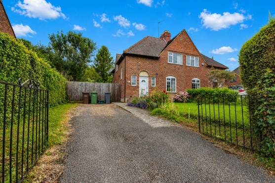 Uley Road, Dursley