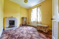 Uley Road, Dursley