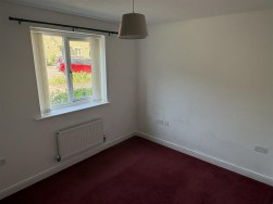 Legion Close, Dursley