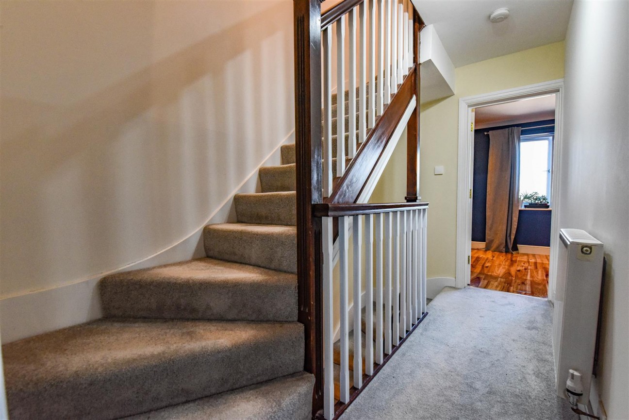 Weavers Close, Dursley