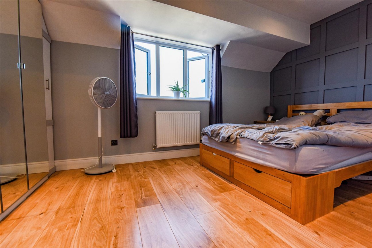 Weavers Close, Dursley