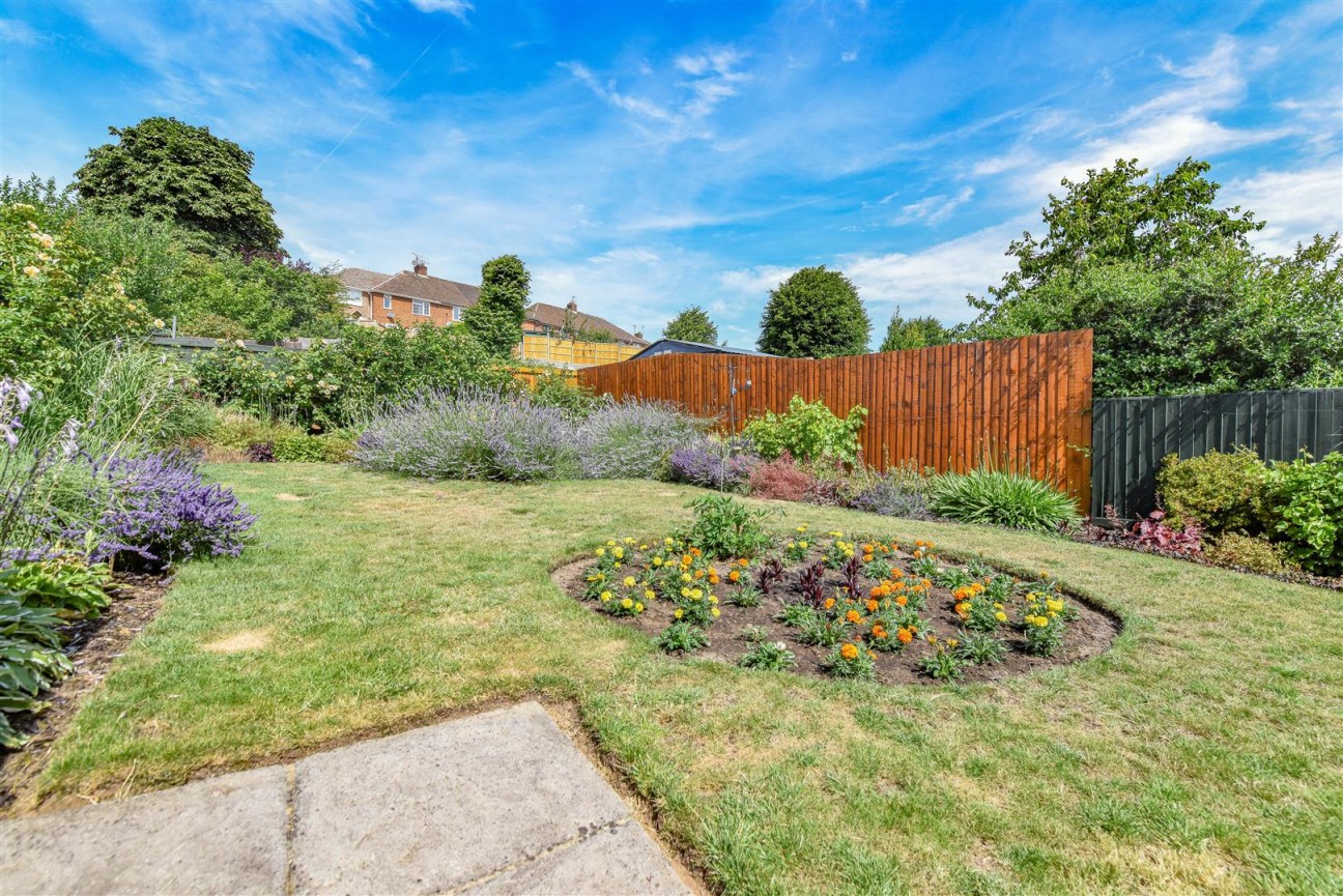 Nordown Road, Cam