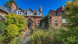 Broadwell Terrace, Dursley