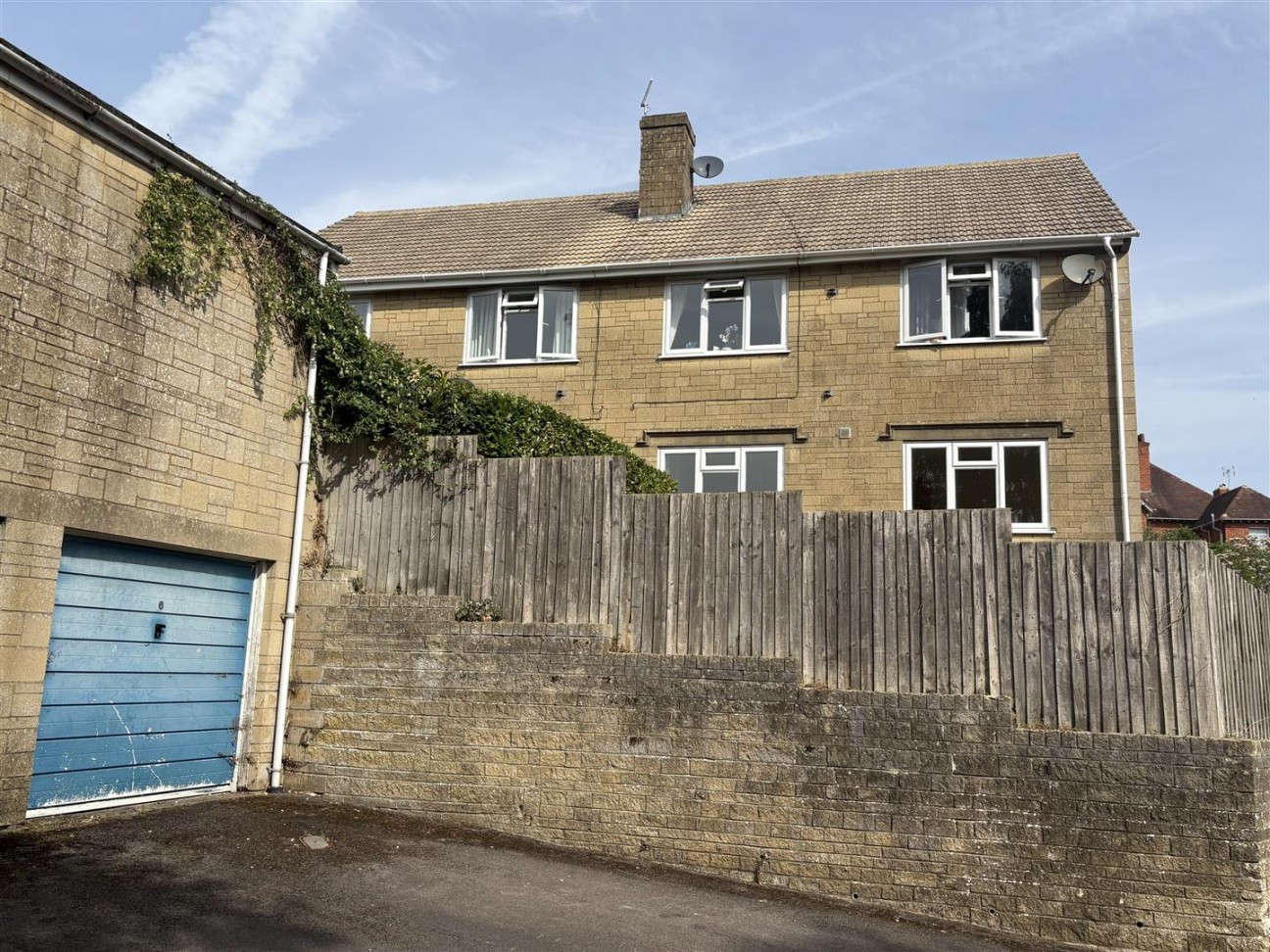 Cedar Drive, Dursley