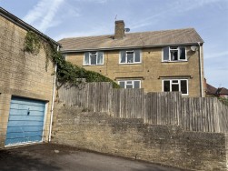 Cedar Drive, Dursley
