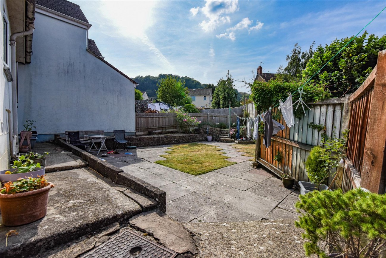 Cambridge Avenue, Dursley