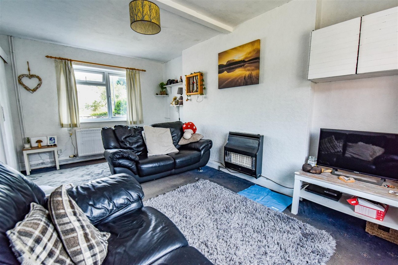 Cambridge Avenue, Dursley