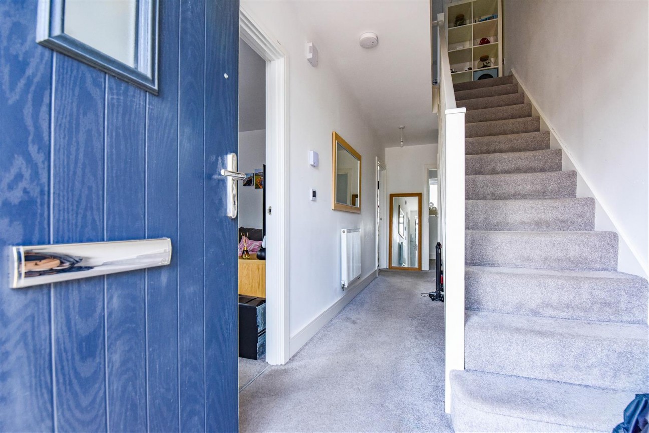 Lister Road, Dursley