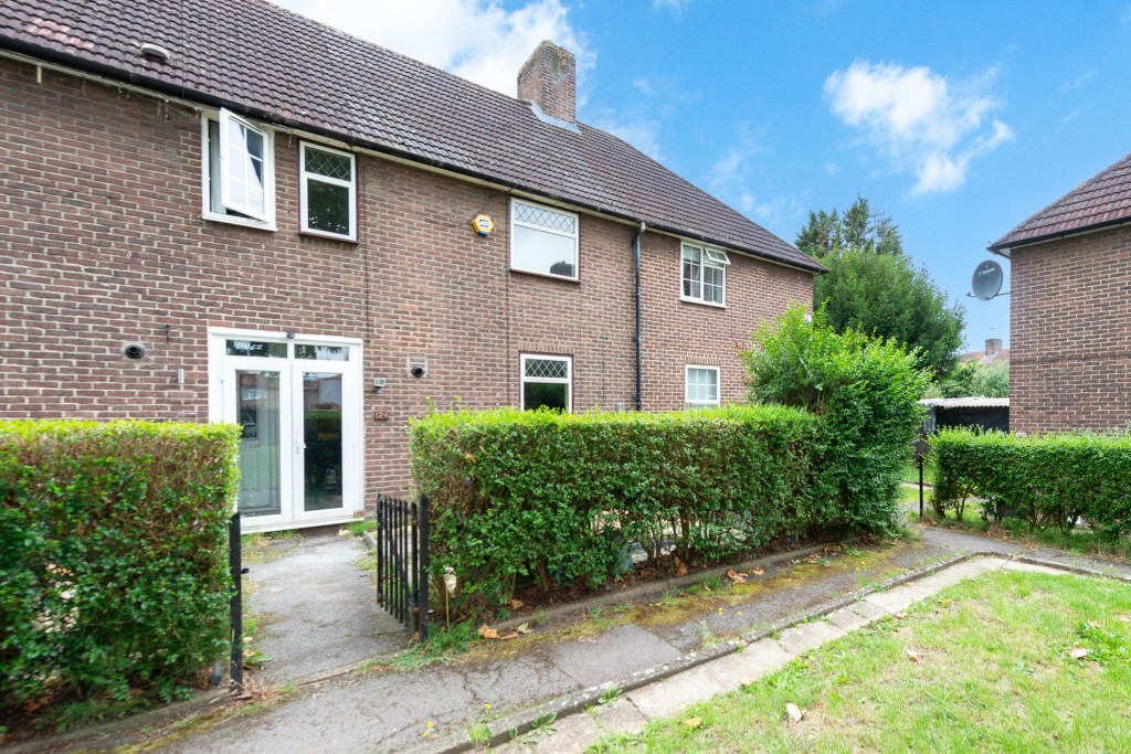 Farmfield Road, Bromley, BR1