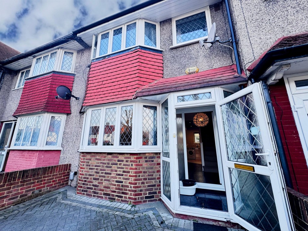 Longhill Road, London, SE6