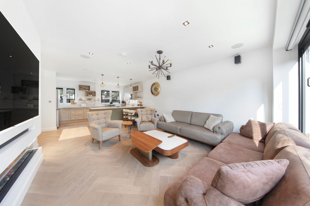 Redriff Road, London, SE16