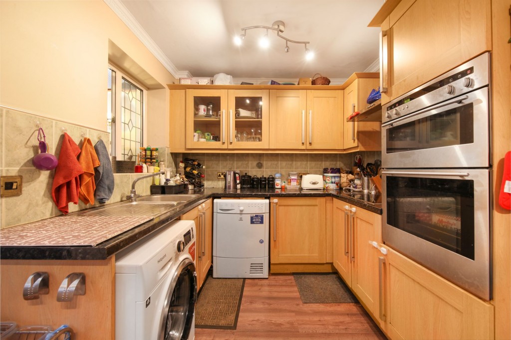 Sissinghurst Close, Bromley, BR1