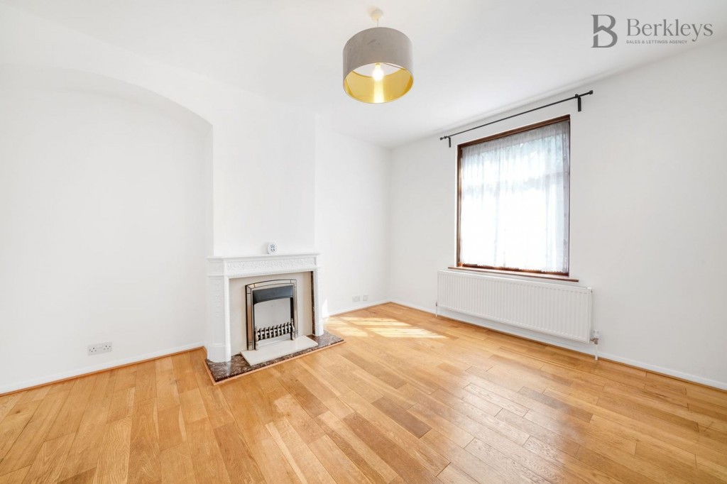 Farmfield Road, Bromley, BR1