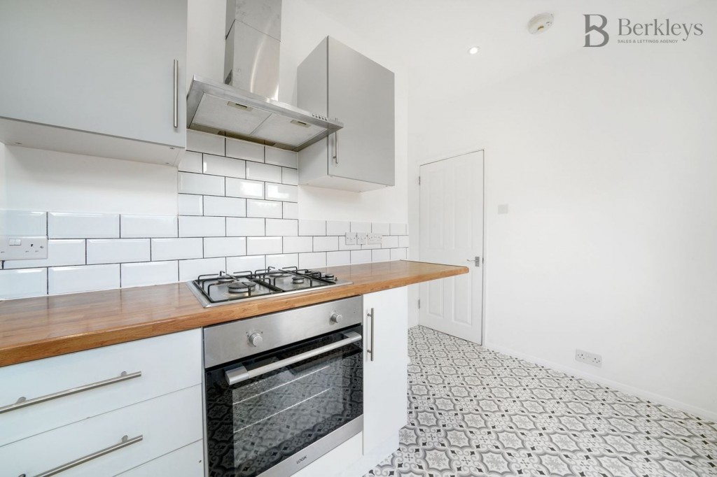 Farmfield Road, Bromley, BR1