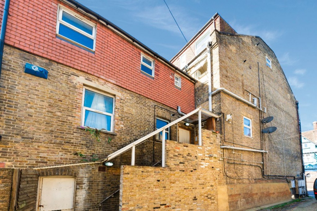 Greyhound Lane, London