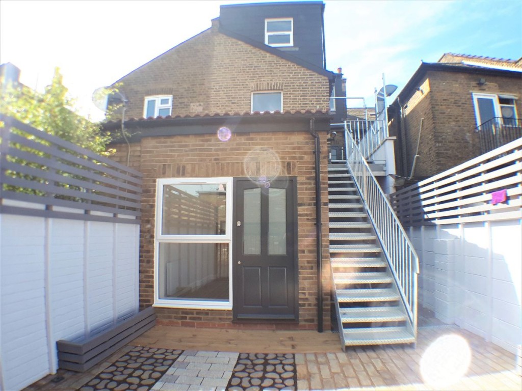 Backwater Place, Kingston Upon Thames, KT1