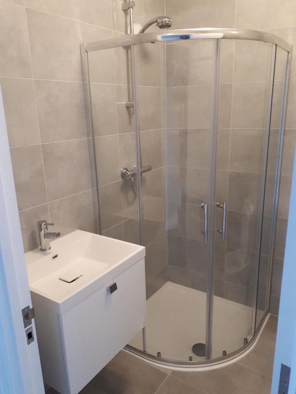 Backwater Place, Kingston Upon Thames, KT1