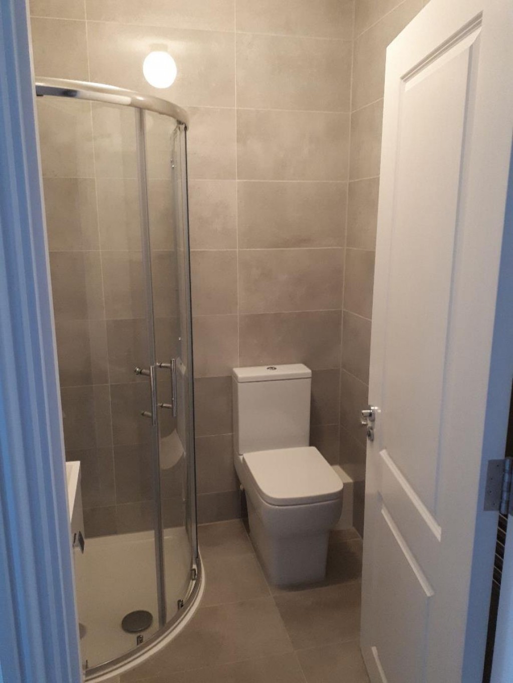 Backwater Place, Kingston Upon Thames, KT1