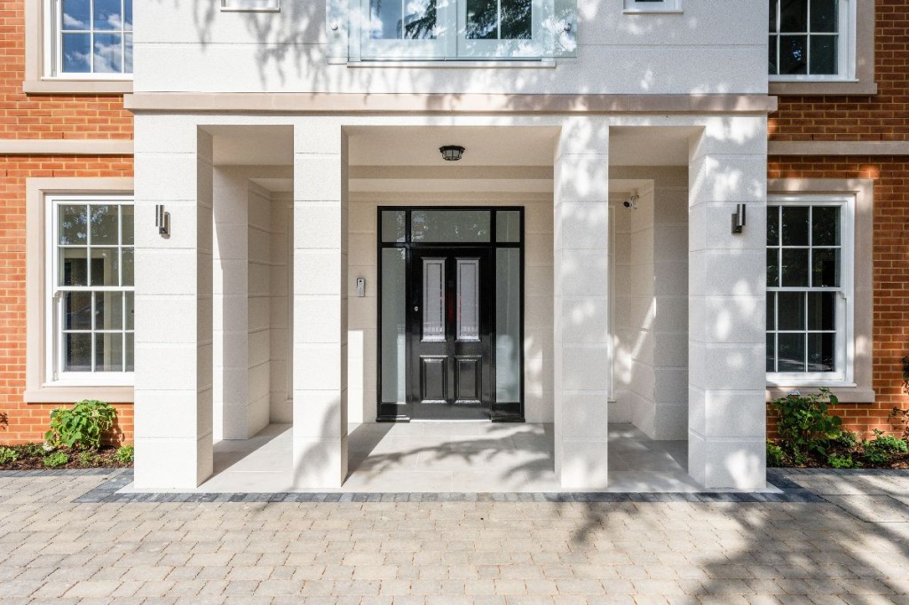 Flat 4, Ivy Court, Fairmile Lane, Cobham