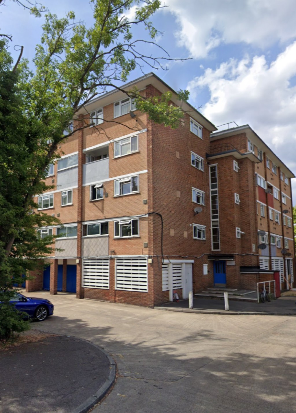 Oakfield Close
