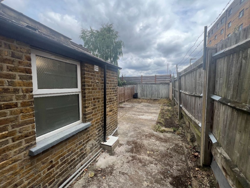 Dickerage Lane, New Malden