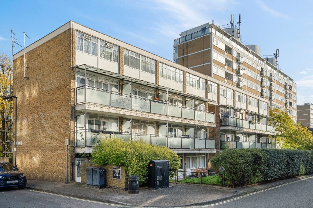 Selden House, Churchill Gardens, London