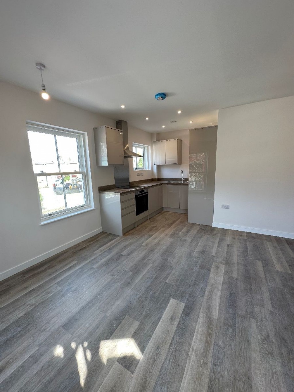 1 Bedroom Flat, Sunny Court, Norbiton