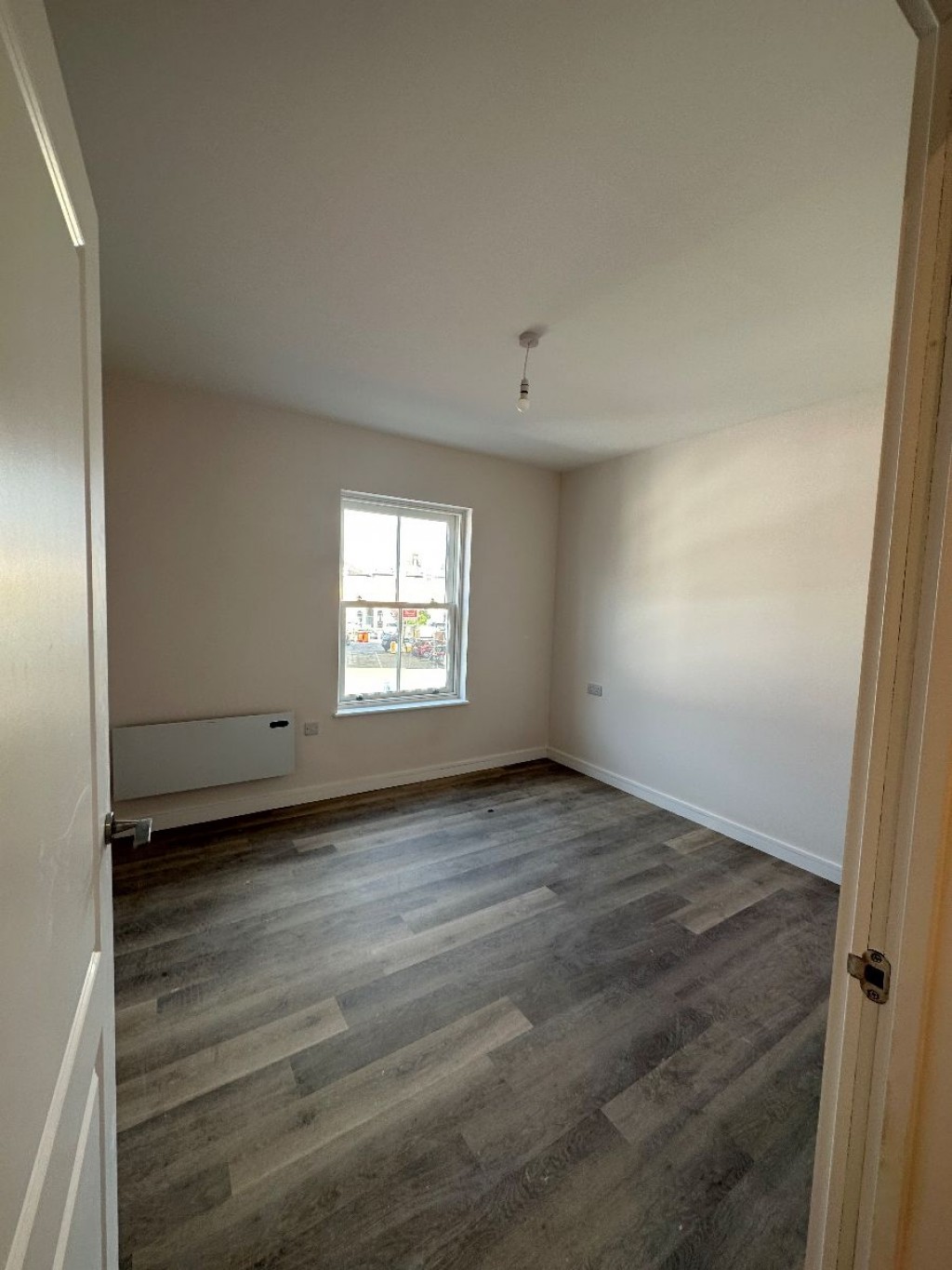 1 Bedroom Flat, Sunny Court, Norbiton