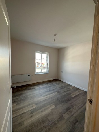 1 Bedroom Flat, Sunny Court, Norbiton