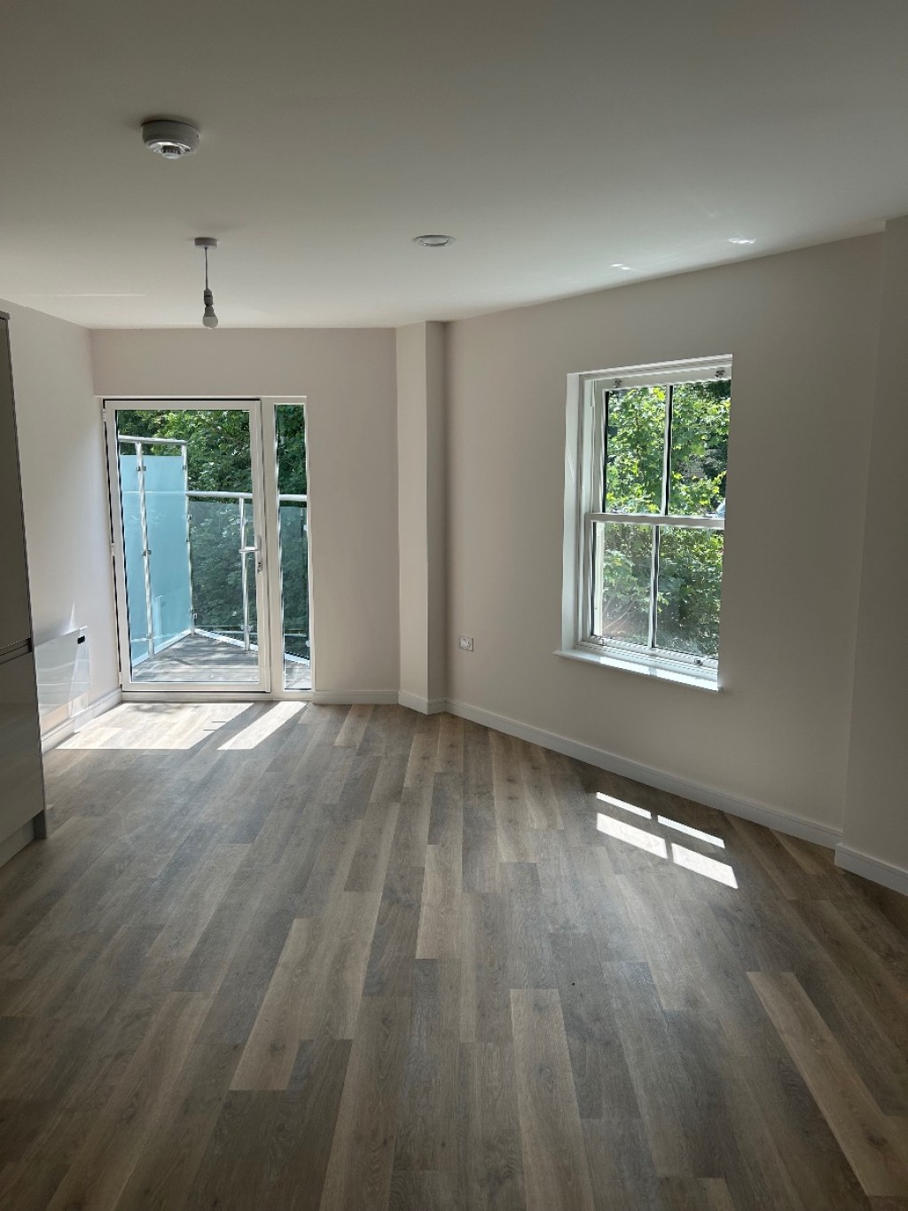 2 Bedroom Flat, Sunny Court, Norbiton