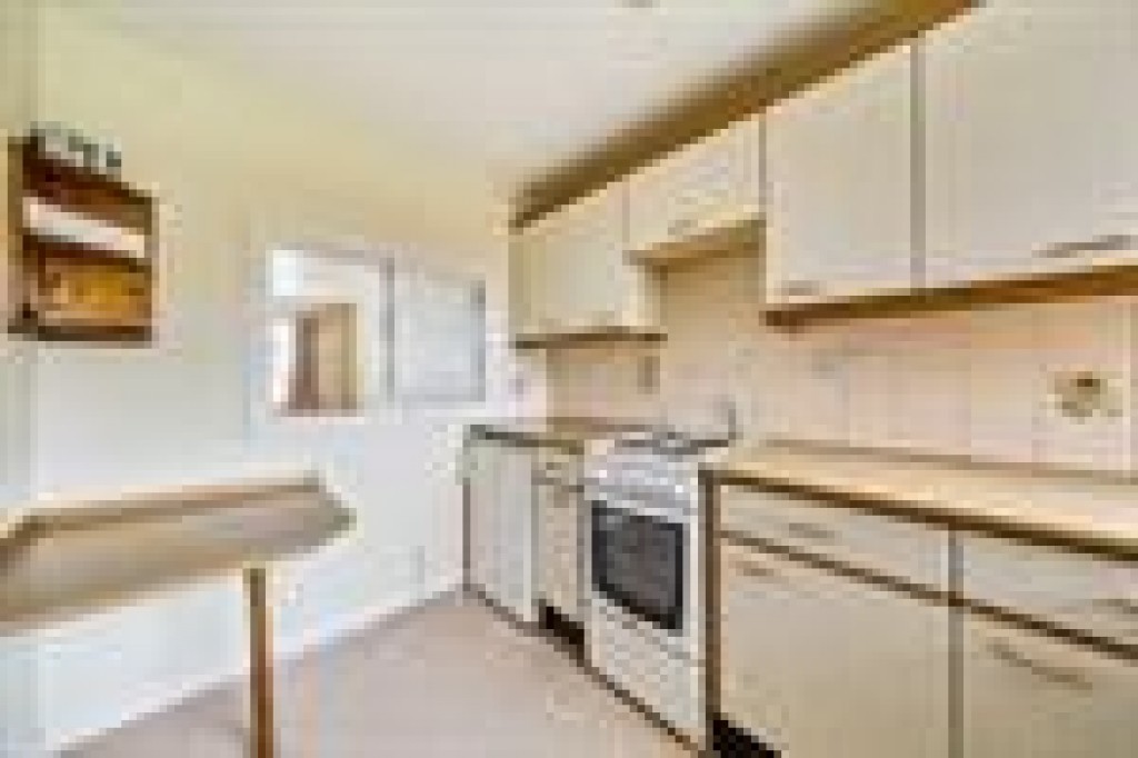 , Coppers Mead, Sycamore Grove, New Malden