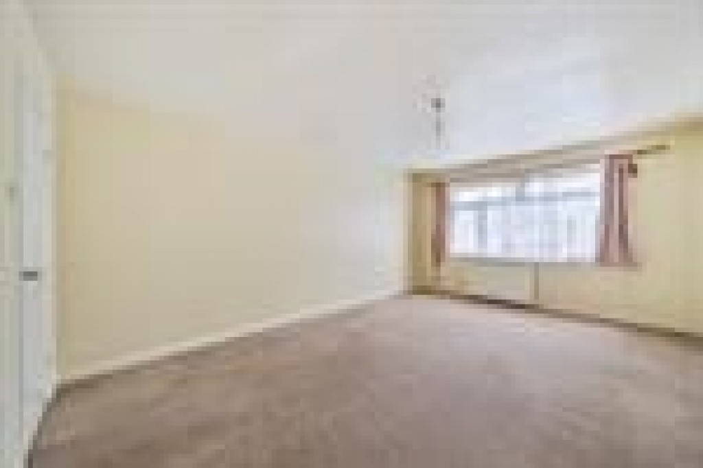 , Coppers Mead, Sycamore Grove, New Malden