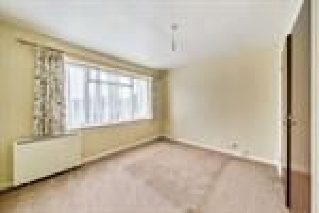 , Coppers Mead, Sycamore Grove, New Malden