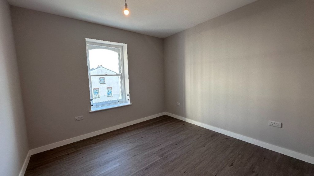 1A Sutton Court Road