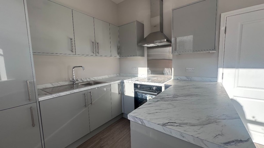 1A Sutton Court Road