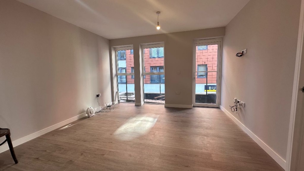 1A Sutton Court Road