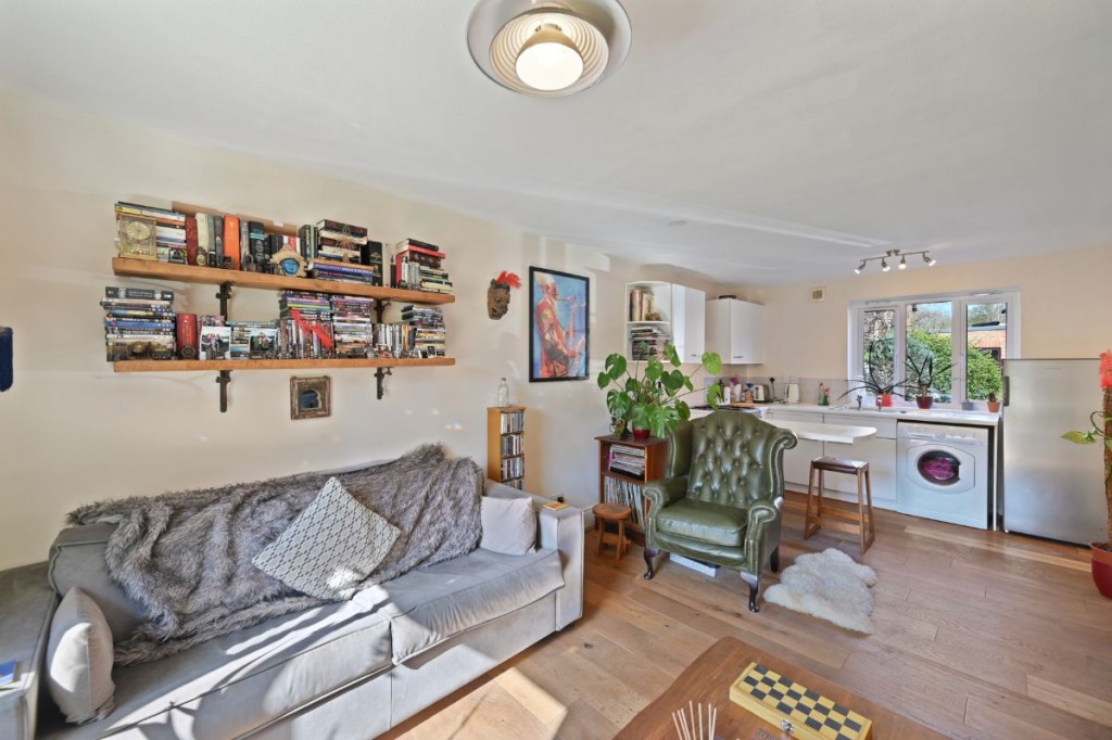 Sopwith Close, Kingston upon Thames