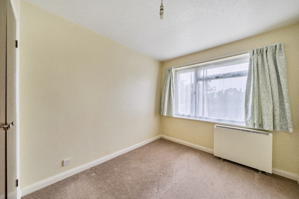 , Coppers Mead, Sycamore Grove, New Malden