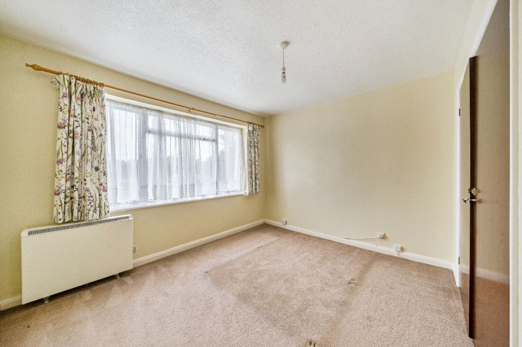 , Coppers Mead, Sycamore Grove, New Malden