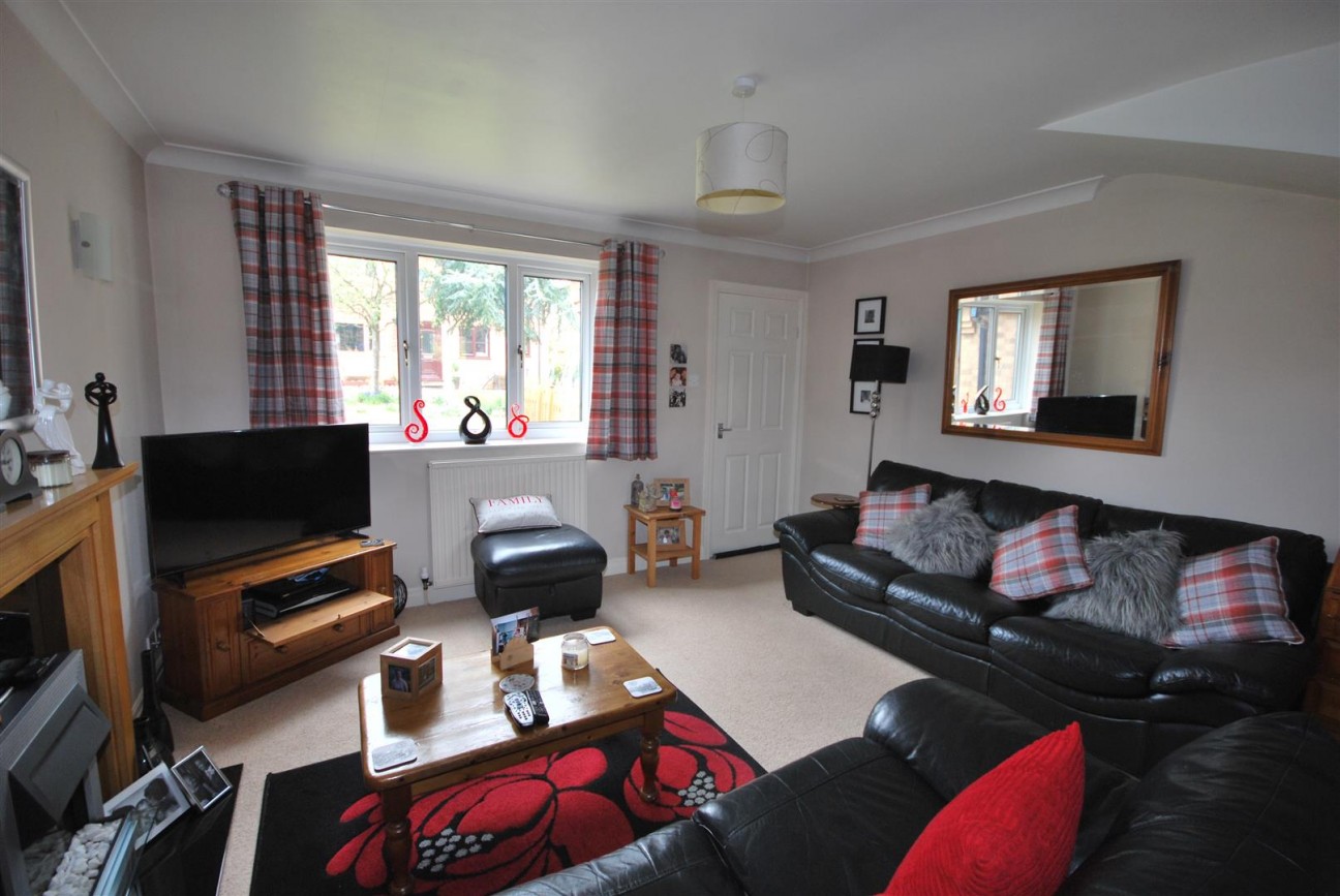 Elm View, Pickering