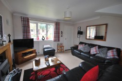 Elm View, Pickering