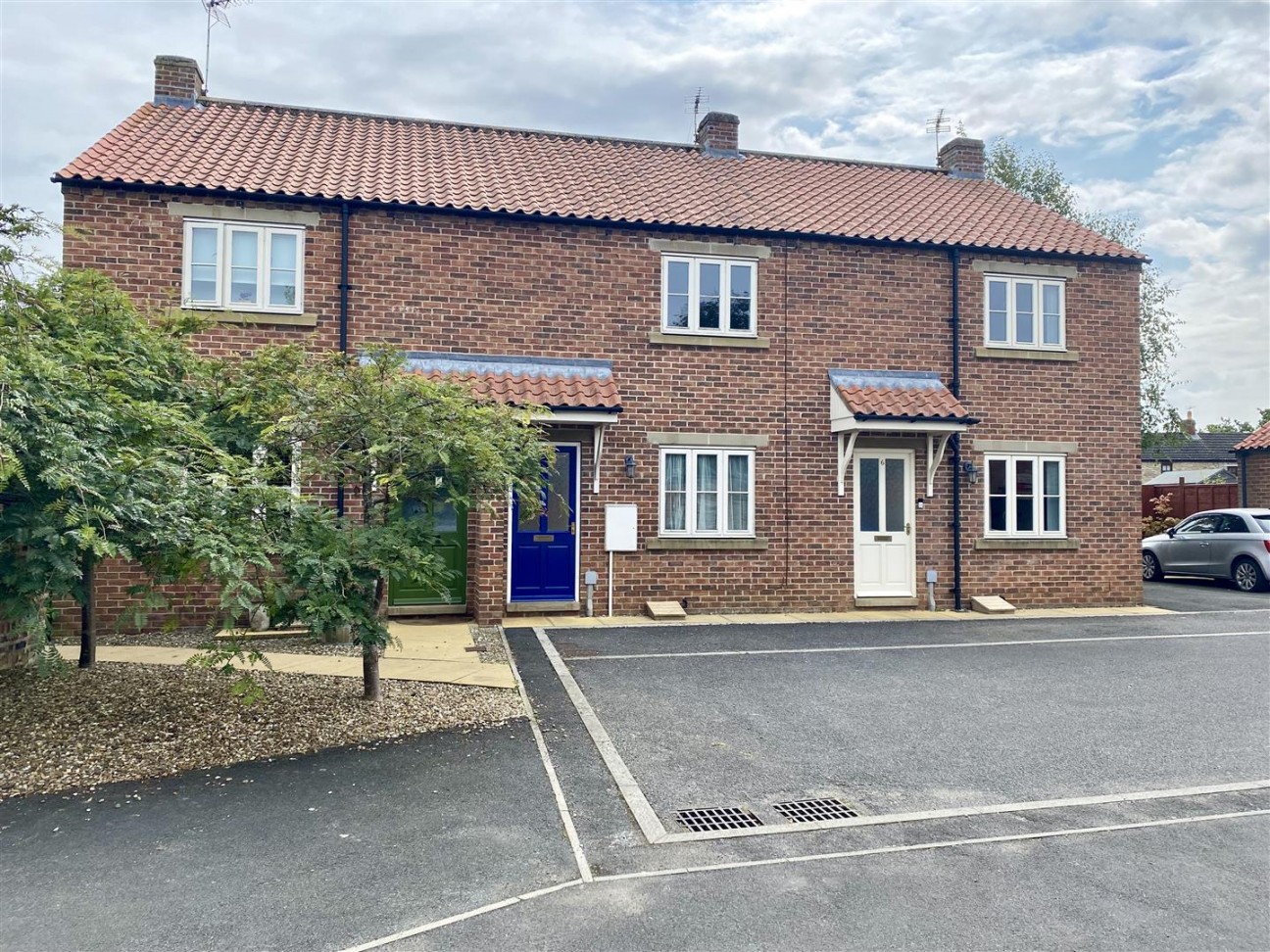 Robinson Court, Pickering